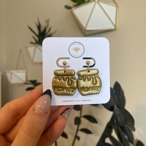 BUSY•BEE GOLD HONEY POT CLAY EARRINGS
